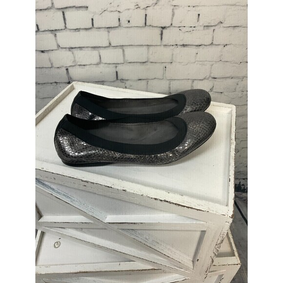 Stuart Weitzman 6M Womens Shoes Ballet Flat Silver Snakeskin Slip On Rck - Picture 8 of 12